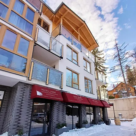 Nad Zlotym Potokiem 스클라르스카포렘바